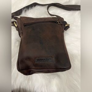 Vera pelle crossbody purchased in Italy and never used
